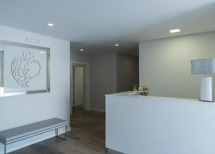 Alojamento de Acomodação e Pequeno-almoço Casa Jerónimo 3*